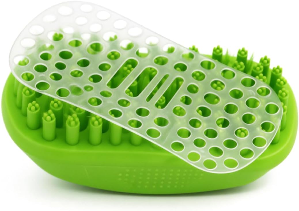 Metopets green rubber curry comb soft four point bristles detailed view