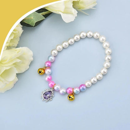 Ancnoz pet necklace showcasing the adjustable elastic design and smooth artificial pearls.