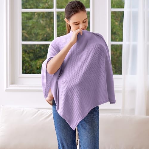 Stretchy wide neck detail of Zdolmy nursing cover