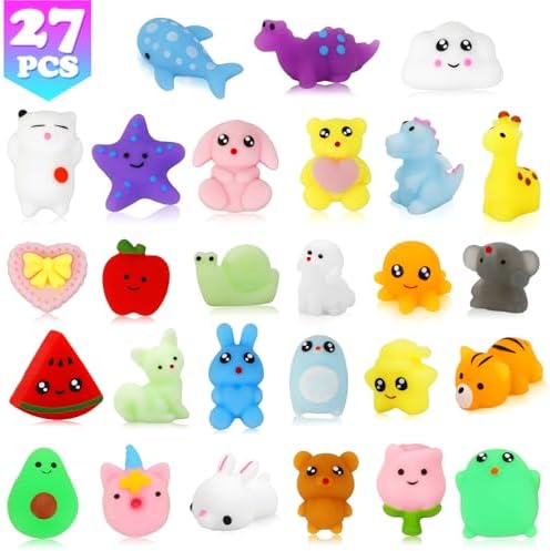 Close up look at the cute big eyes design on the animal squishy toys