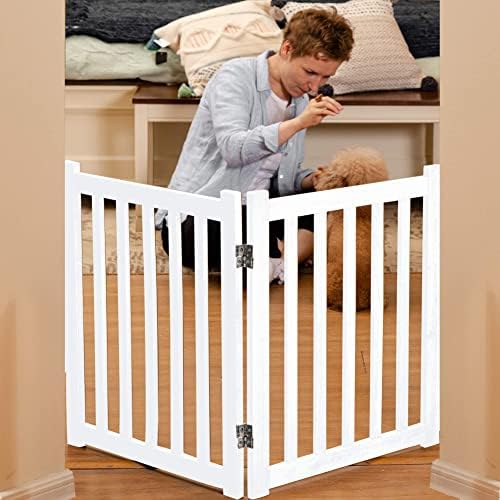 LZRS freestanding foldable pet gate with non slip rubber feet protecting indoor floors