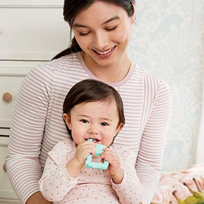Close up of the ultra soft silicone spoon tip showing texture for sensitive gums.