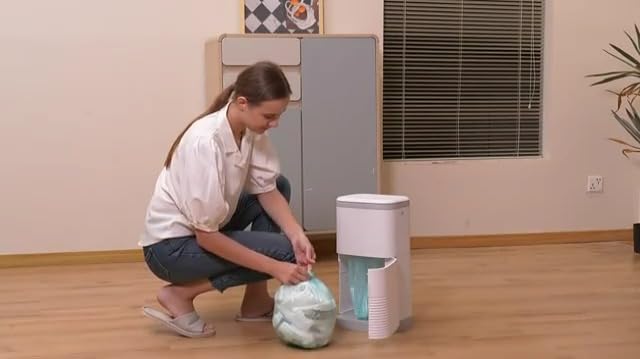 Fear Neat baby diaper pail lifestyle setup