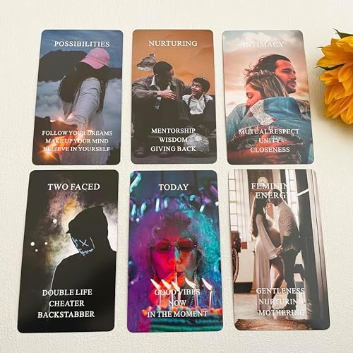 Jrskvaro oracle deck cards fanned out on a table