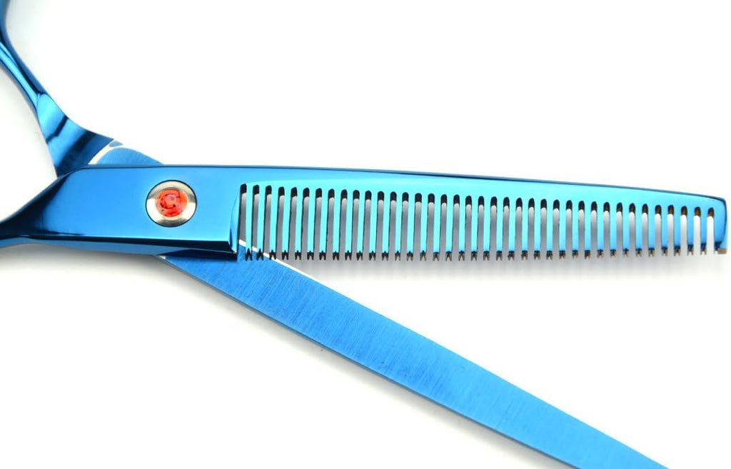 Lilys Pet professional pet grooming toolset packaging