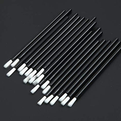 Lurapon disposable cookie paint brushes and lip applicators front view featuring black handles and white bristles