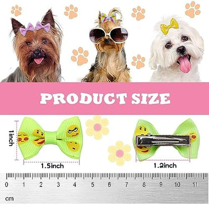 Yaka pet grooming accessories set in assorted patterns