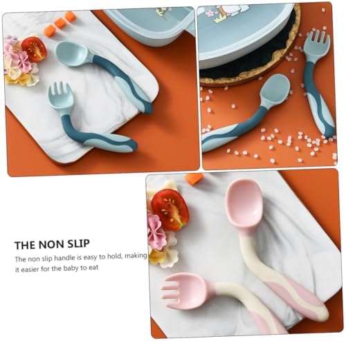 Portable baby training cutlery set with ergonomic bendable handles