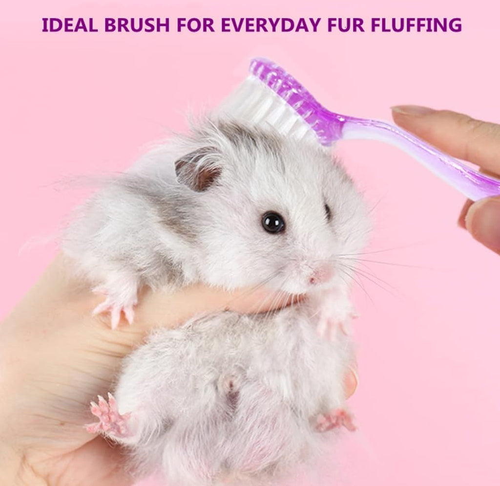 Ergonomic handle of the KUNBIUH small animal cleaning tool held by a user.