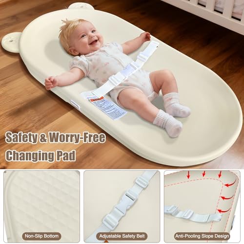 Close up of Fleufab changing pad safety strap detail