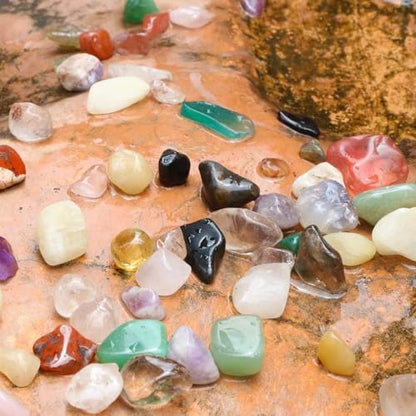 Colorful decorative gravel for indoor vase filler