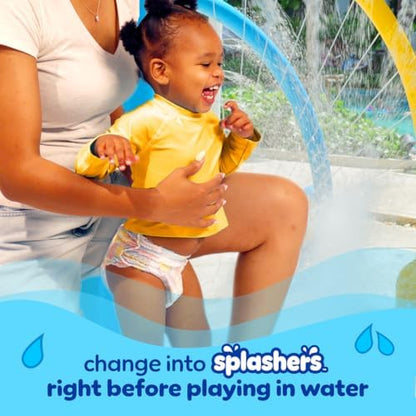 Detailed view of Pampers Splashers easy tear sides