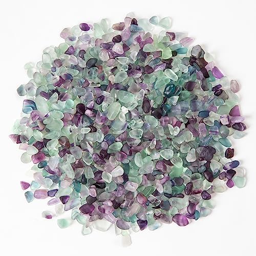 QICQDRAM fluorite gravel used as an aquarium substrate in a fish tank