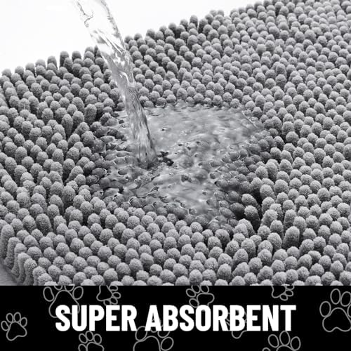 Water absorption demonstration on the Smiry chenille dirt trapper rug