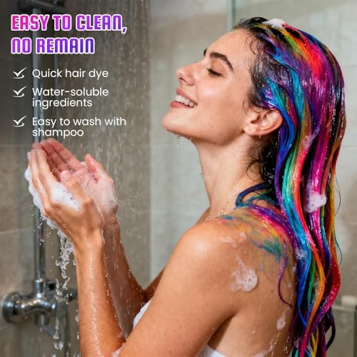 Demonstration of washable hair chalk comb on hair strands