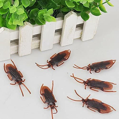 Packaging of Ksquares realistic plastic bugs novelty prank kit