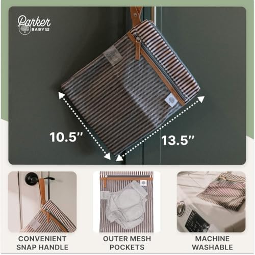Parker Baby Co. waterproof diaper bag interior view