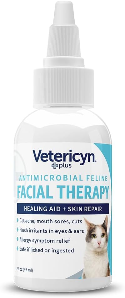 Vetericyn Plus 2 Ounces spray bottle showing application nozzle and usage details.