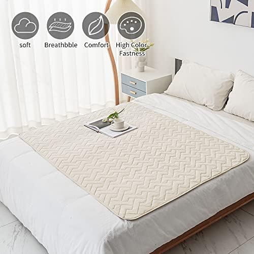 Fuguitex couch cover beige chevron pattern close up