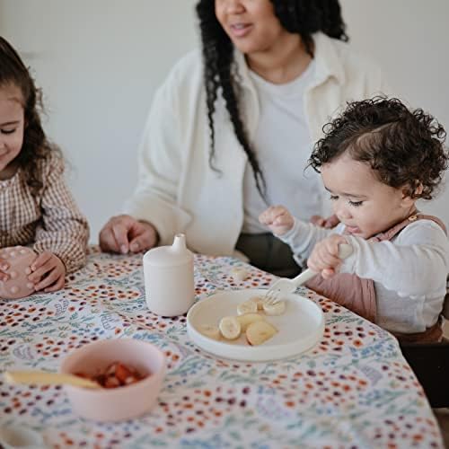 Mushie non-slip silicone plate for baby self-feeding