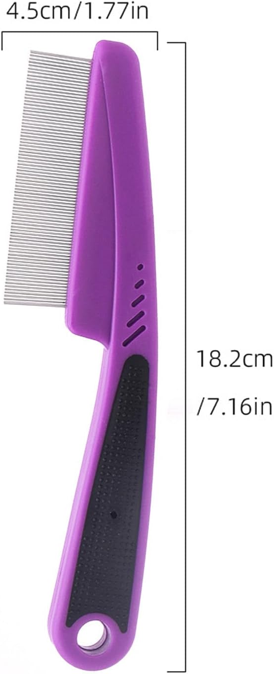 Close up of stainless steel teeth on Yumflan flea comb