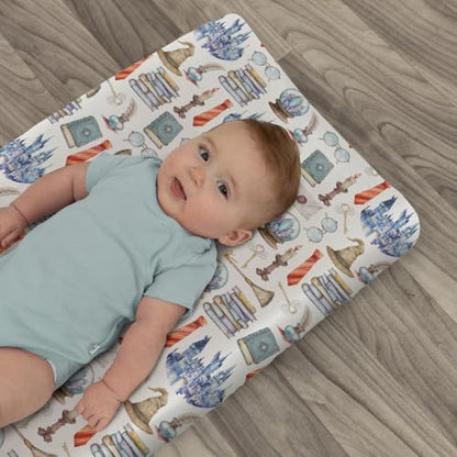 Elastic edge detail of 32 by 16 inch changing pad cover