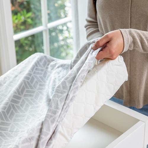 Ingenuity gray chevron pattern changing pad and cover