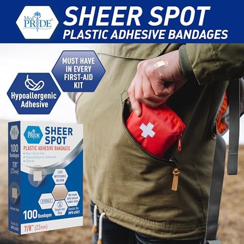 Hypoallergenic round face bandages with non-stick pad for sensitive skin.