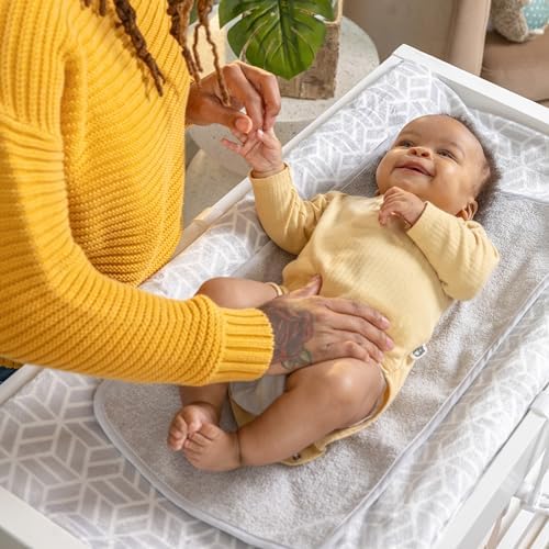Ingenuity contoured changing pad with chevron plush cover