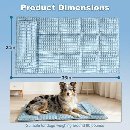 Close up view of the GOLOPET honeycomb heat dissipation structure and breathable materials