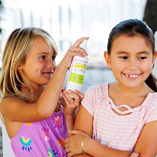 Safe hypoallergenic lice defense spray for children featuring natural peppermint oil.
