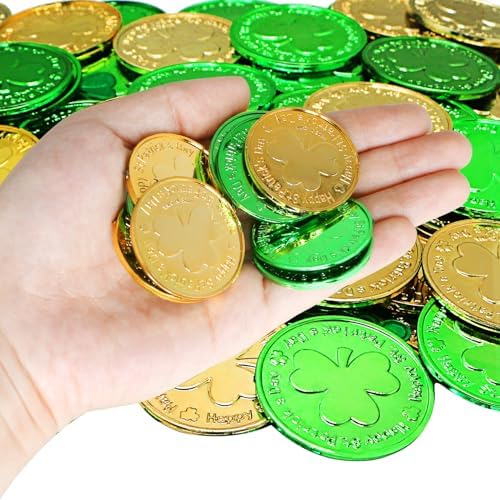 Bulk pack of two hundred Giaueoa plastic shamrock coins divided equally into bright gold and green colors.