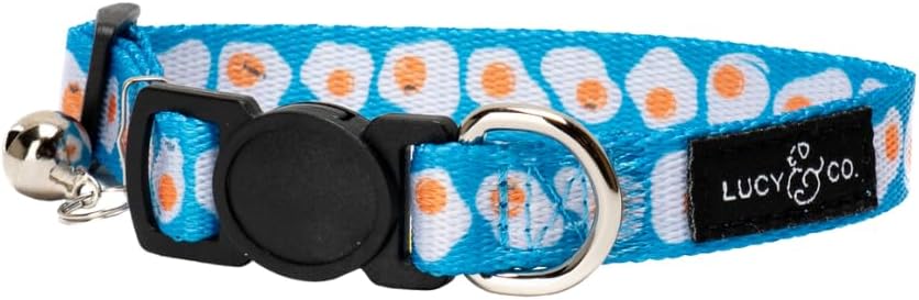 Soft fabric safety collar for small dogs and kittens demonstrating flexible design