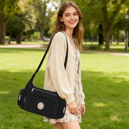 Myhozee bag showing side wipes dispenser functionality