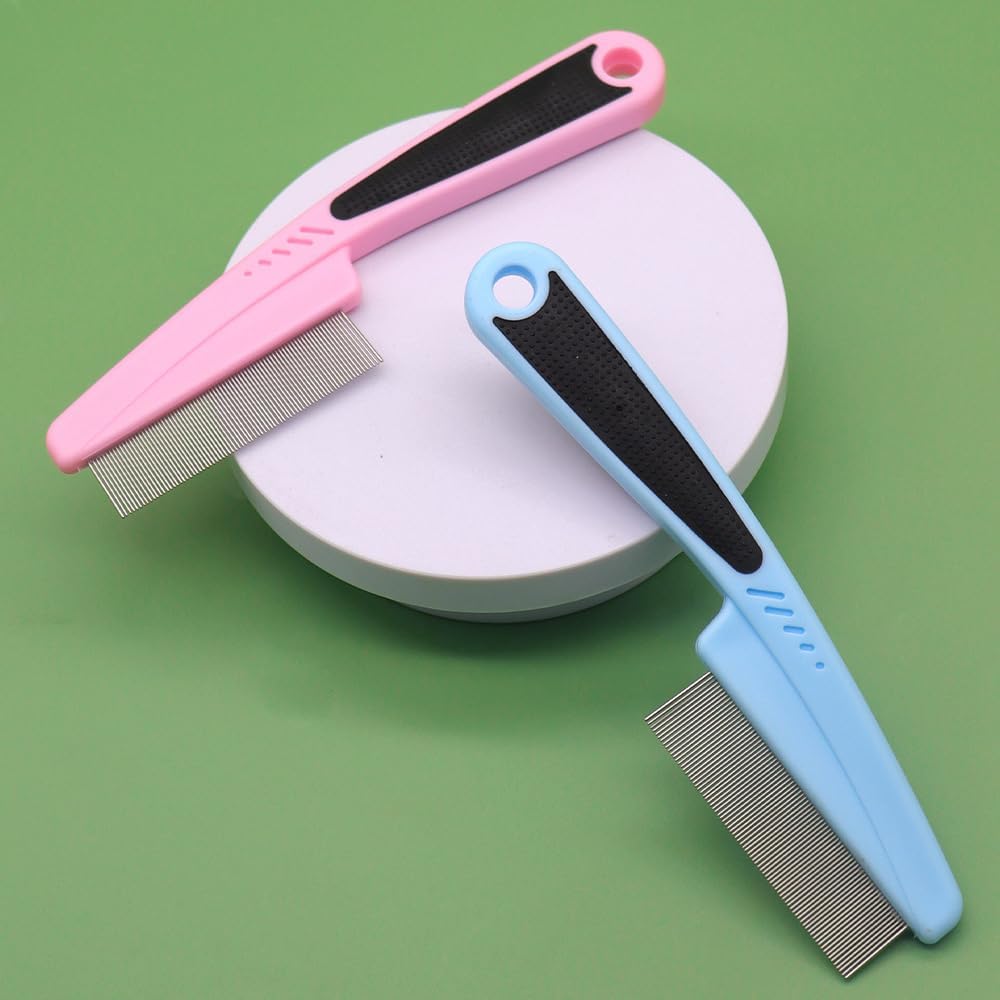 Emily Pets cat and dog deshedding tool showing close-up of the dense metal pins for flea removal.