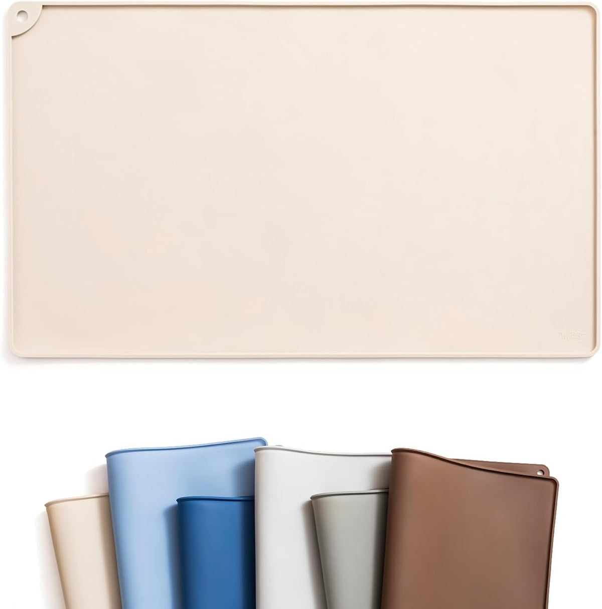WePet non-slip waterproof pet feeding mat front view