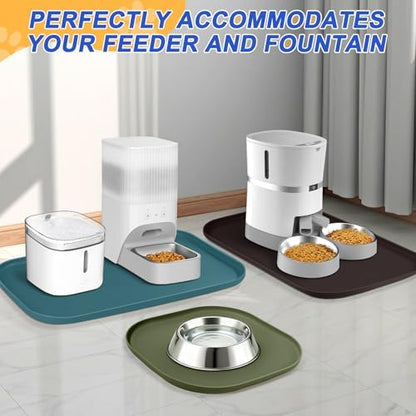 Smilool pet feeding mat with dog bowls