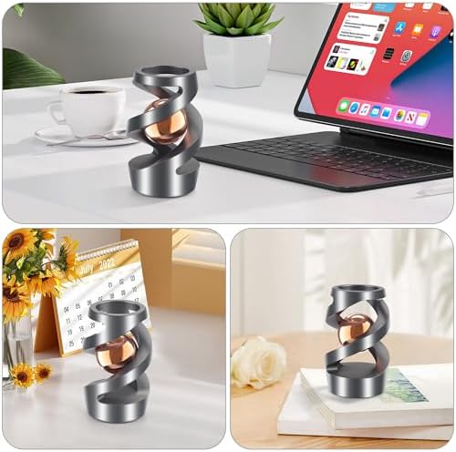 Top view of Dolasev kinetic desk toy for office decoration