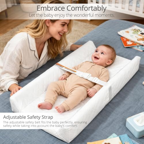 JVEOO non slip baby diaper change pad displaying the textured grip backing material