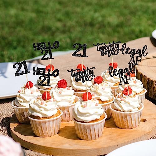 Gyufise legal milestone cake decorations highlighting the safe food-grade bamboo toothpicks
