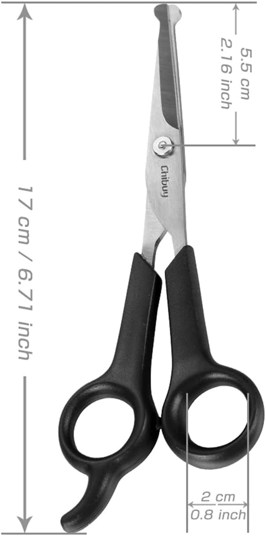 Chi-buy safety grooming shears being used around a dog's sensitive eye area.