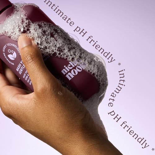 pH balanced feminine wash for sensitive skin with cucumber water and prebiotics