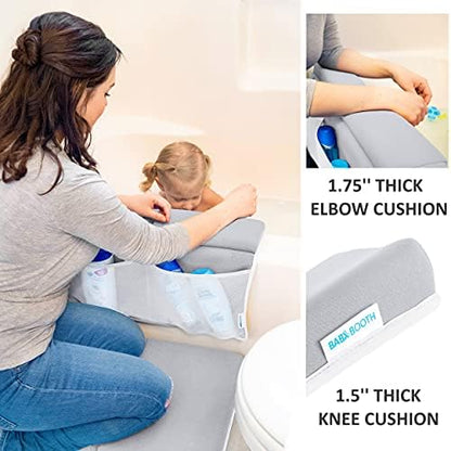 Baby Booth bath comfort set with suction cups detail