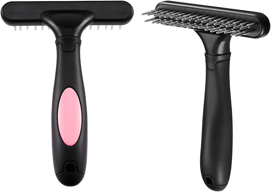 Ordermore stainless steel deshedding comb close up showing rounded pins