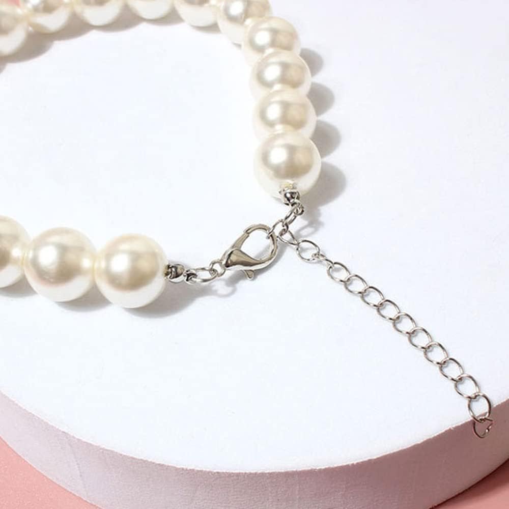 RayMinsino snow white pet pearl collar close-up detail of the resin beads.