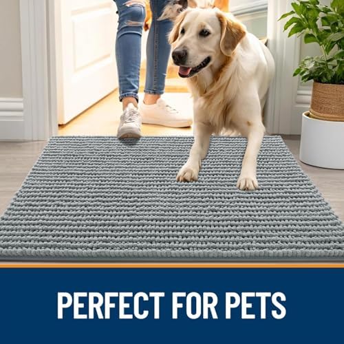OLANLY 30x20 inch microfiber dog mat with a puppy resting comfortably on top