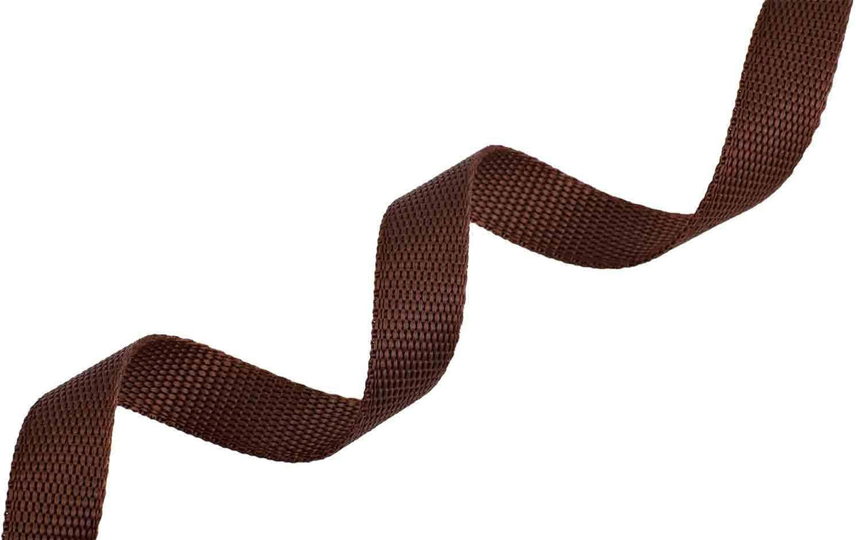 Amagood brown cat leash machine stitched joint reinforcement.