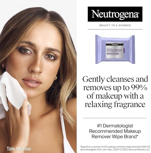 Micellar cleansing towelettes dissolving waterproof mascara and dirt gently