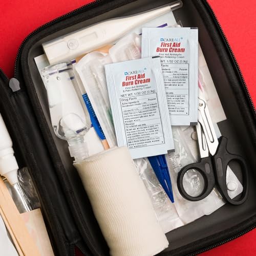 Lidocaine and Benzalkonium Chloride cream packets for emergency burn care