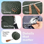 Dikaslon baby bag displaying insulated bottle pockets
